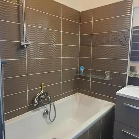 L'echappee Belle De Thau בית נופש *