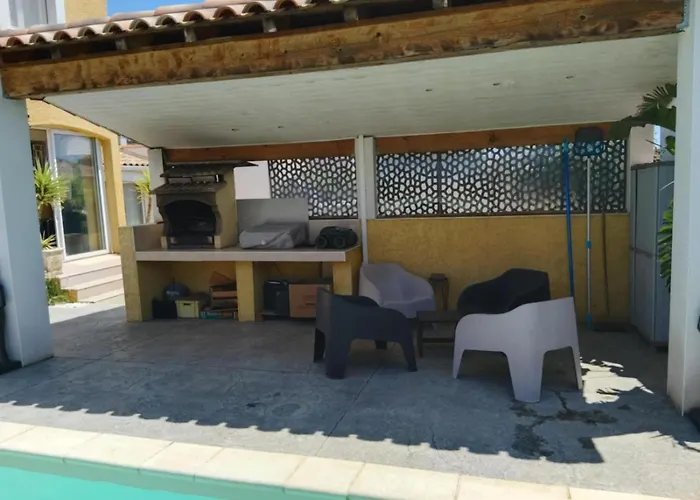 L'echappee Belle De Thau Casa de Férias