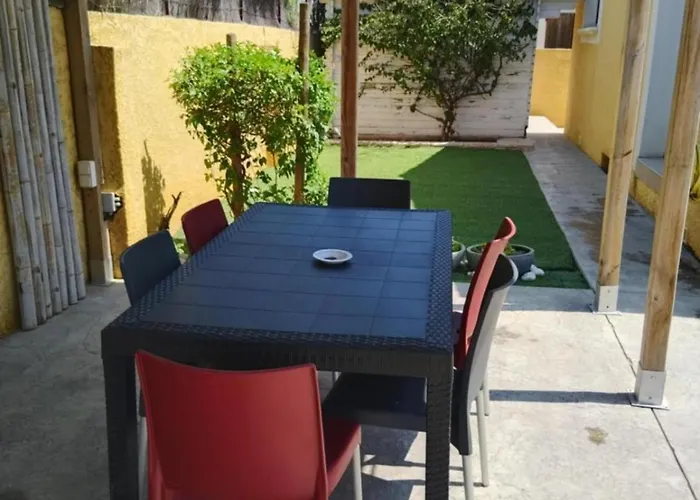 L'echappee Belle De Thau Casa de Férias